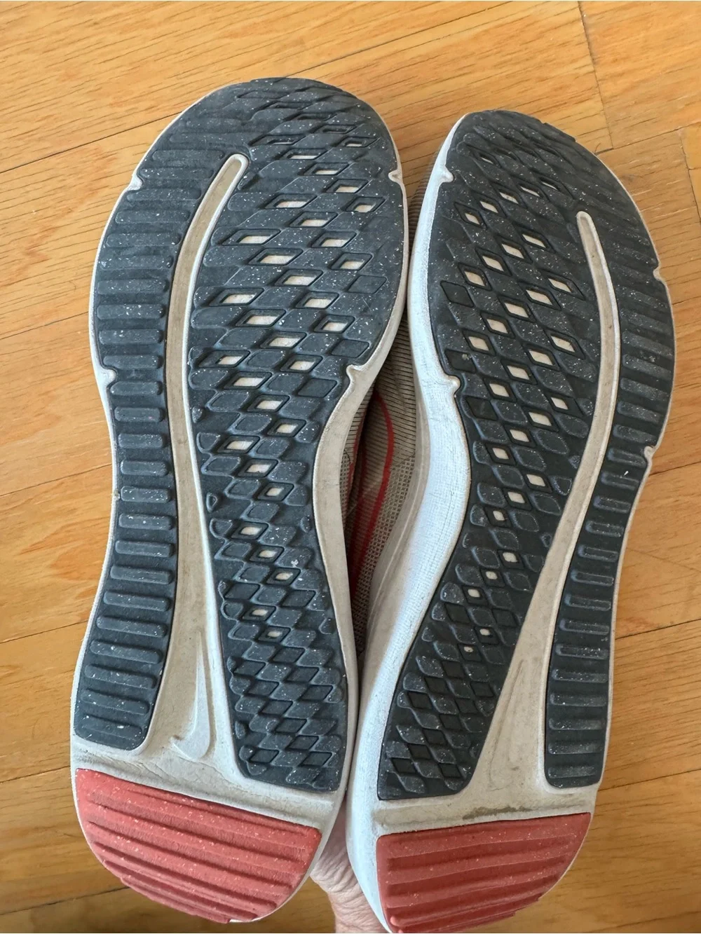 Nike Men’s Light Gray Sneakers with Red Swoosh Downshift 12
